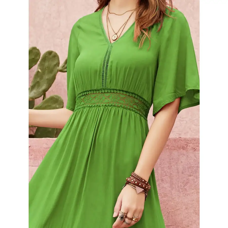 Classic Lace Detail V Neck Short Sleeve Dress