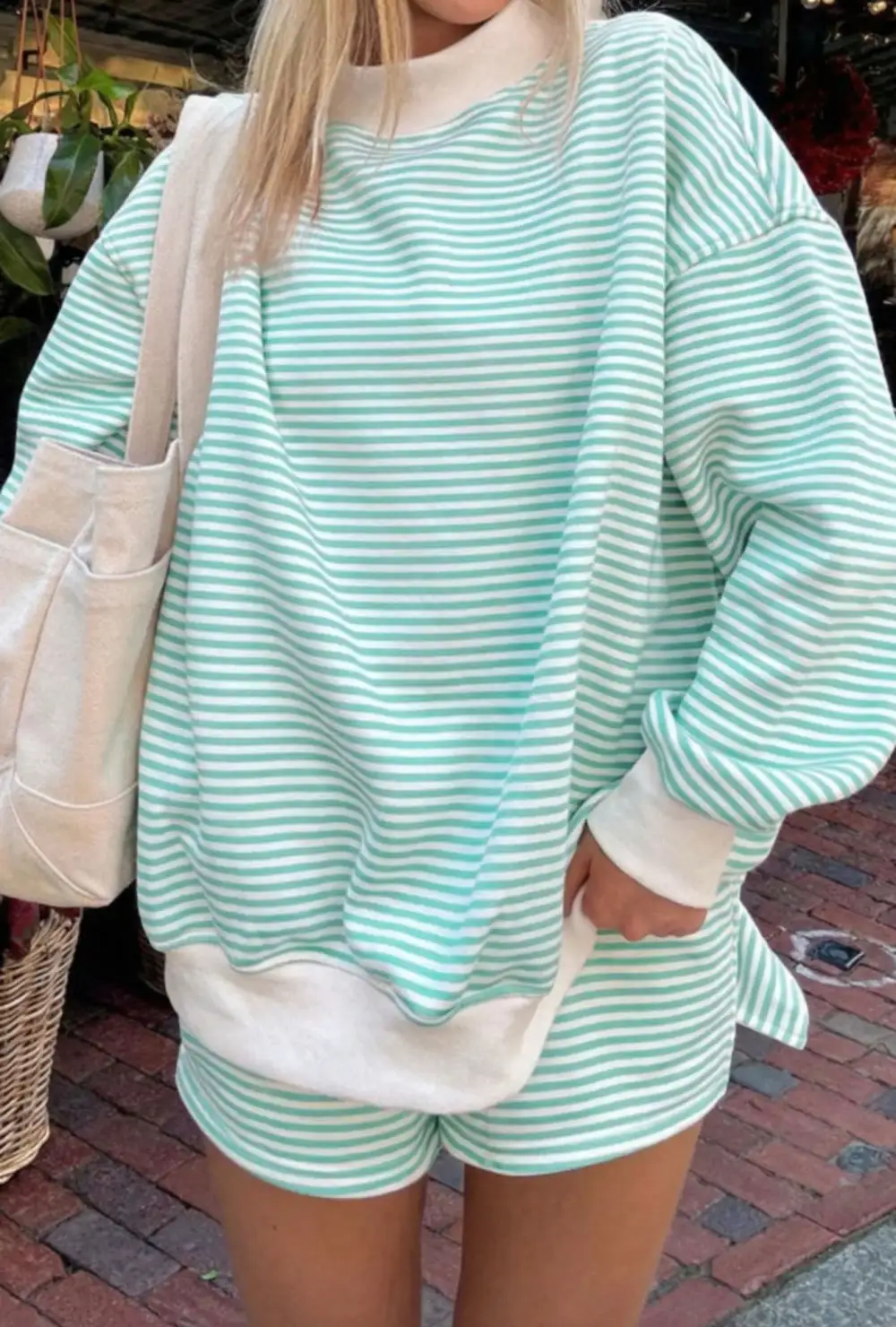 Easy Striped Neck Two Piece Set