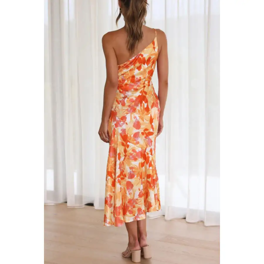 Shoulder Ruched Single Shoulder Midi Dress