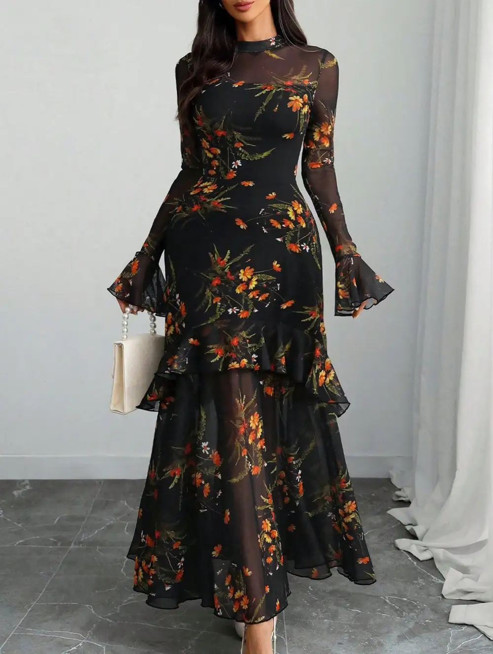 Dress With Lotus Leaf Sleeve And Floral Print