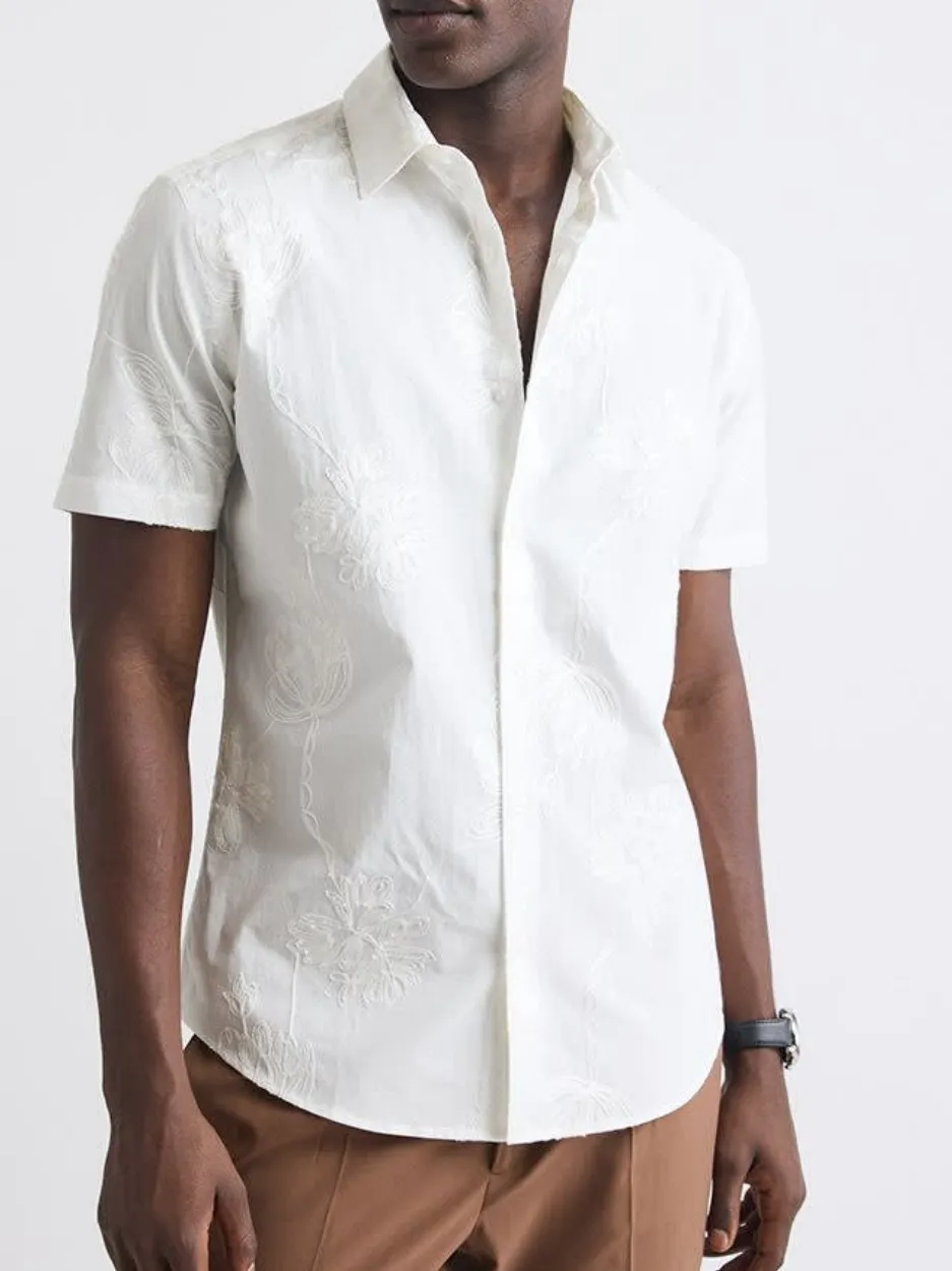 Bright white Tailored-Fit Dress Shirt with Floral Embroideries