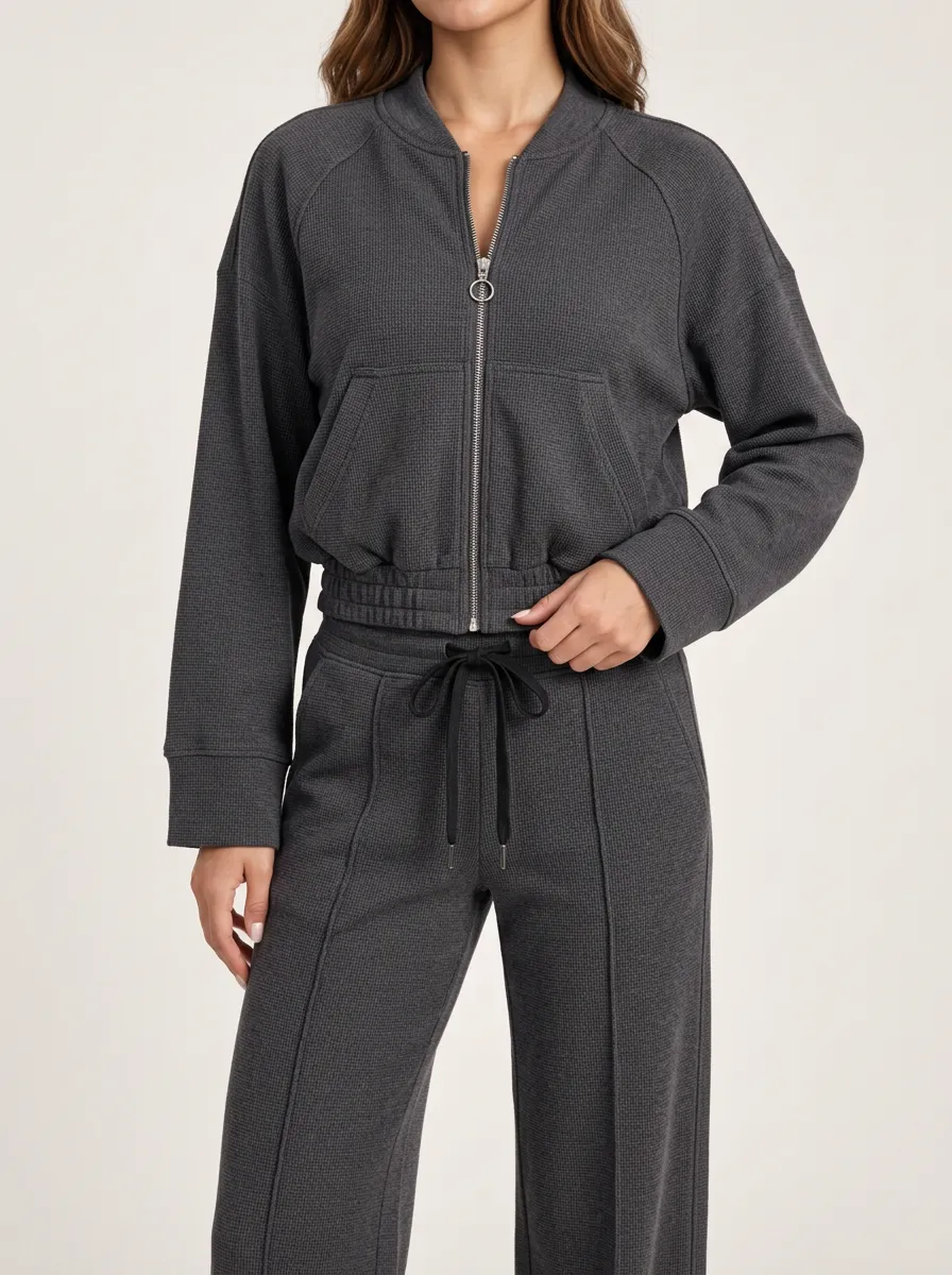 Relaxed Zip Front Cropped Relaxed Fit Women's Long Sleeve Tracksuit Set