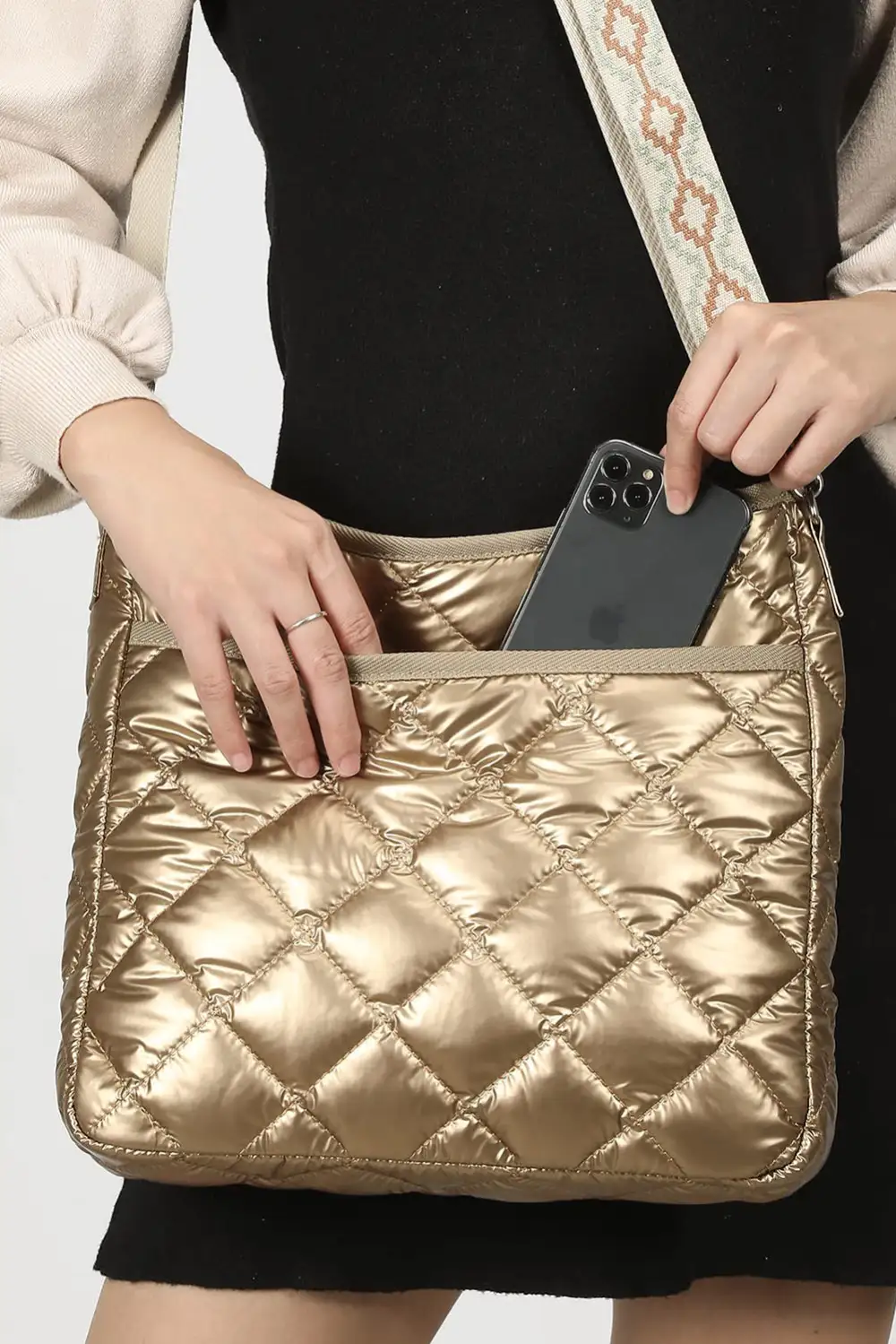 Quilted Large Capacity Shoulder Bag