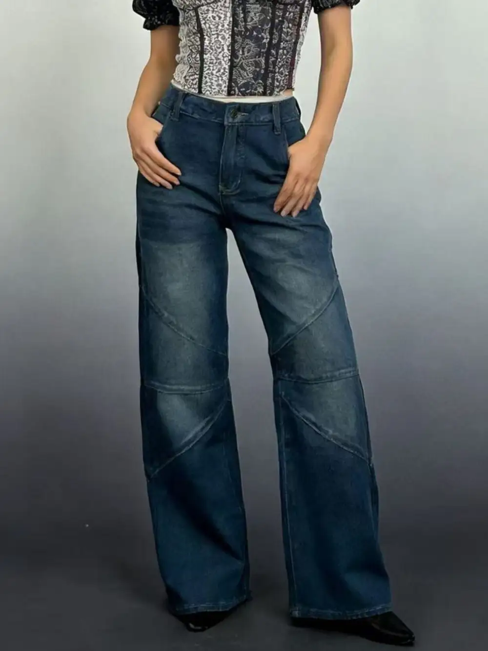 Sharp Wide Leg Denim Jeans