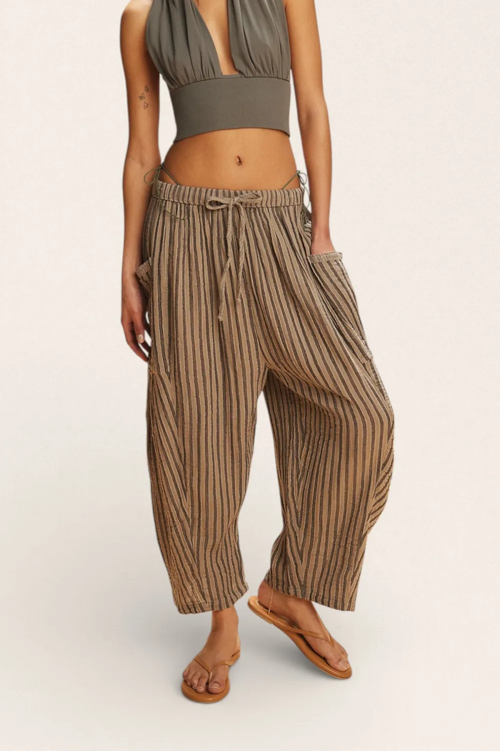 Women's Unrestricted Wide Leg Pants
