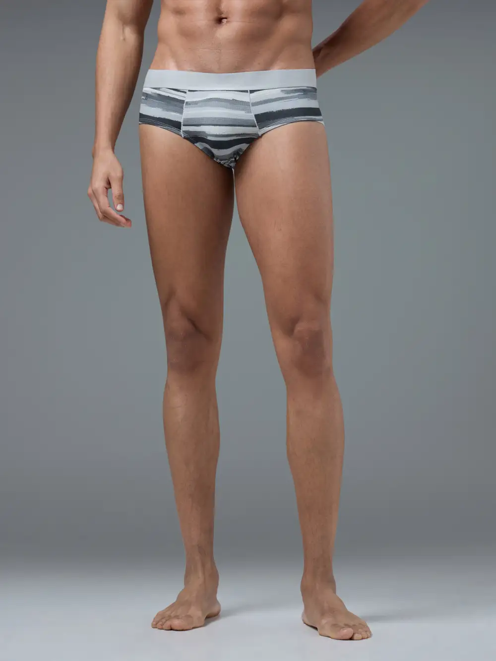 Smooth Motion Printed Briefs
