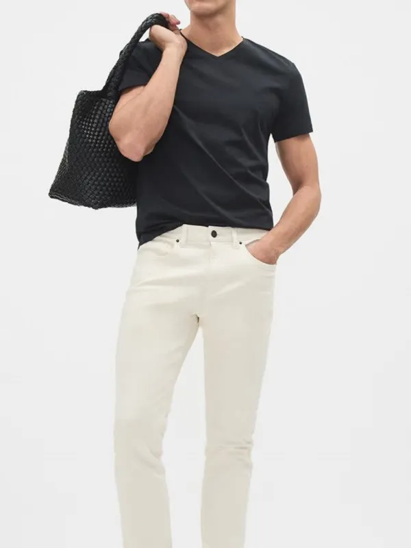 Black Short Sleeve V-Neck T-shirt