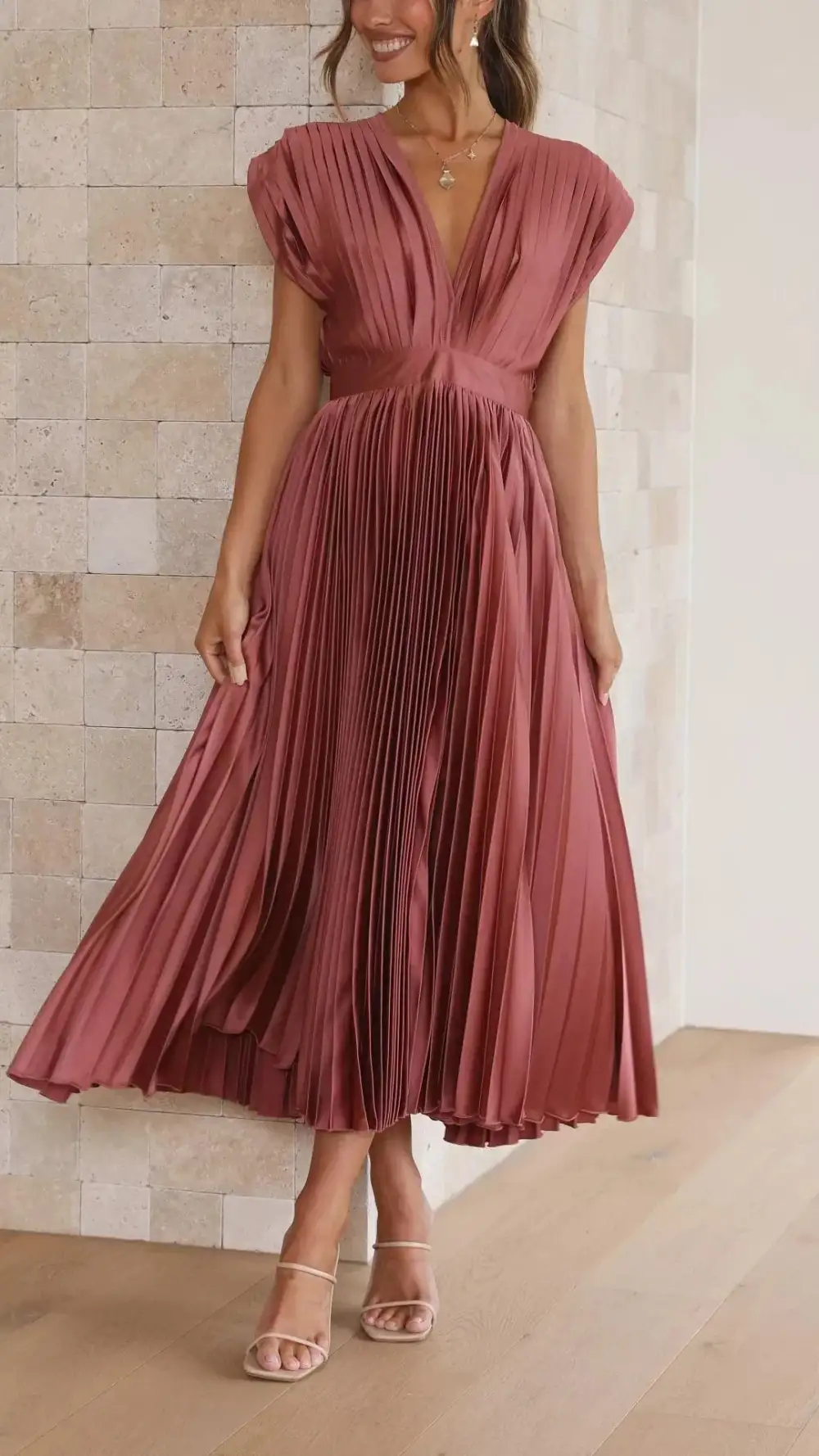 Refined Refined Women's Pleated Midi Dress