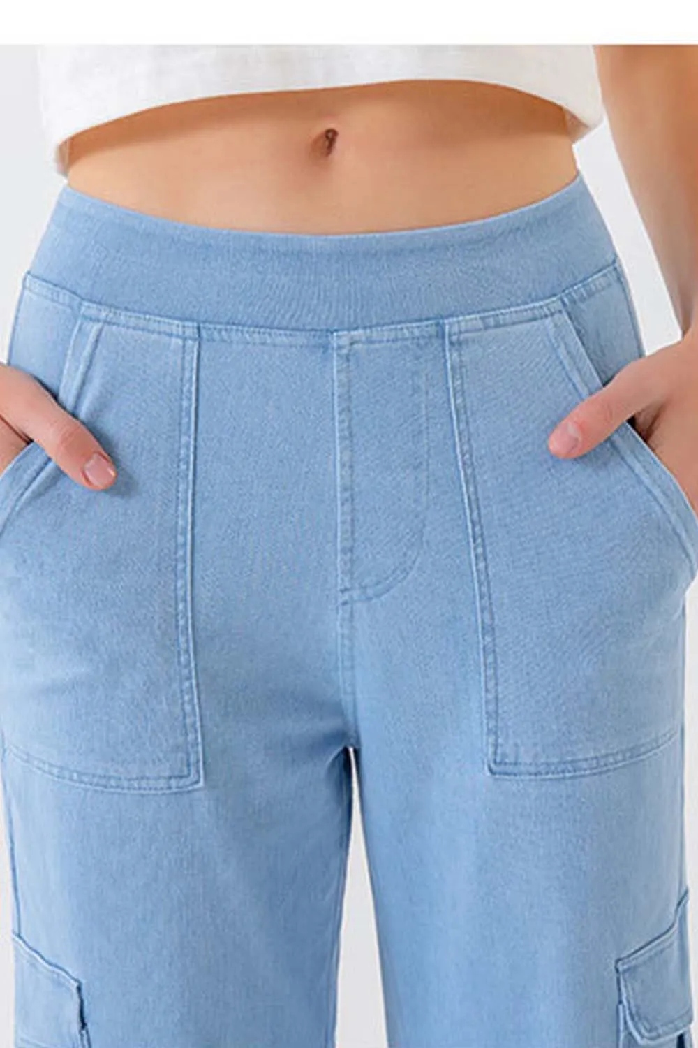 Relaxed Button Denim Jeans