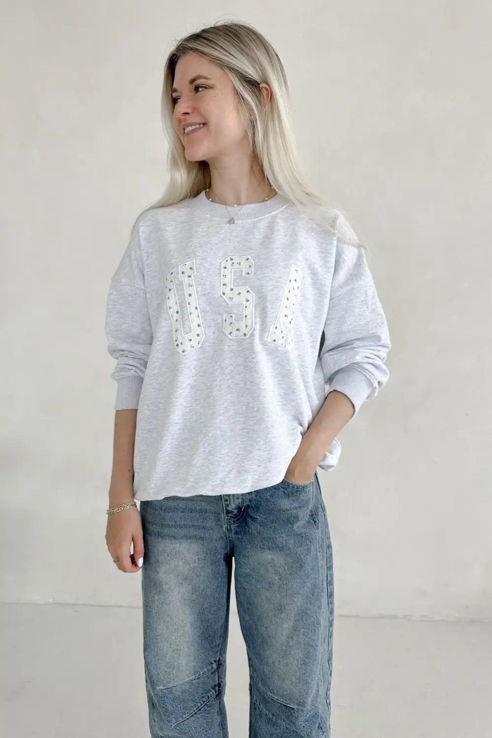 Smooth Fit Soft Embroidered Sweatshirt