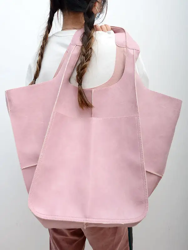 Polished Modern Shoulder Bag