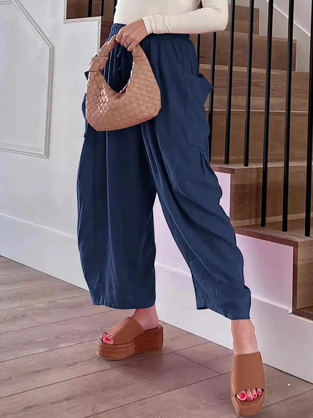 Polished Wide Leg Pocket Detail Pants