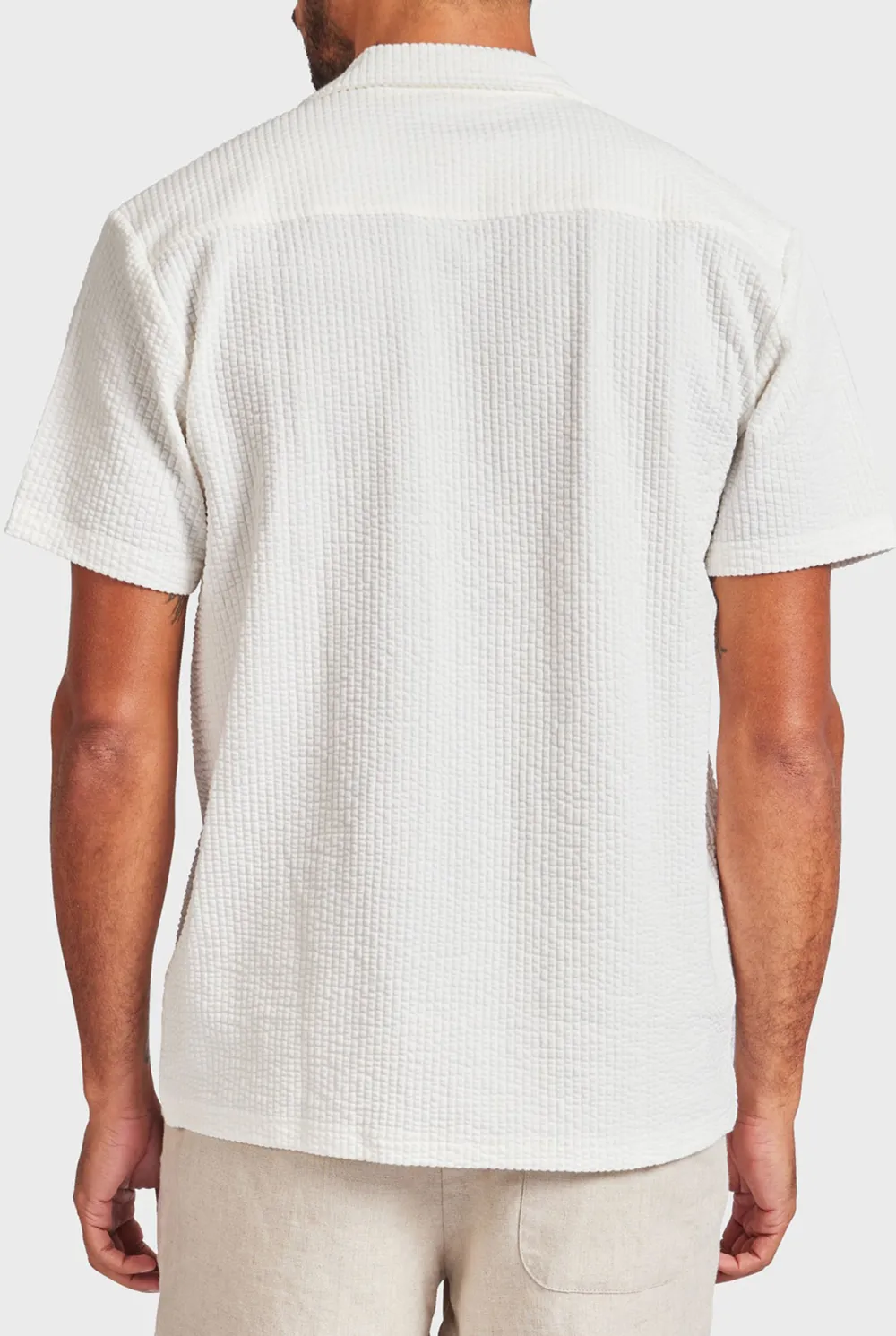 Textured Knit Short Sleeve Shirt