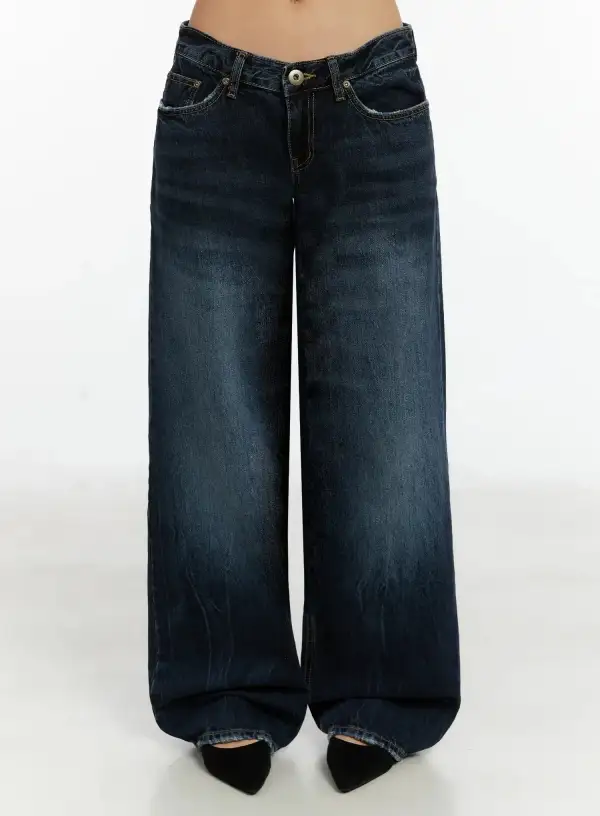 Low Rise Wide Leg Jeans