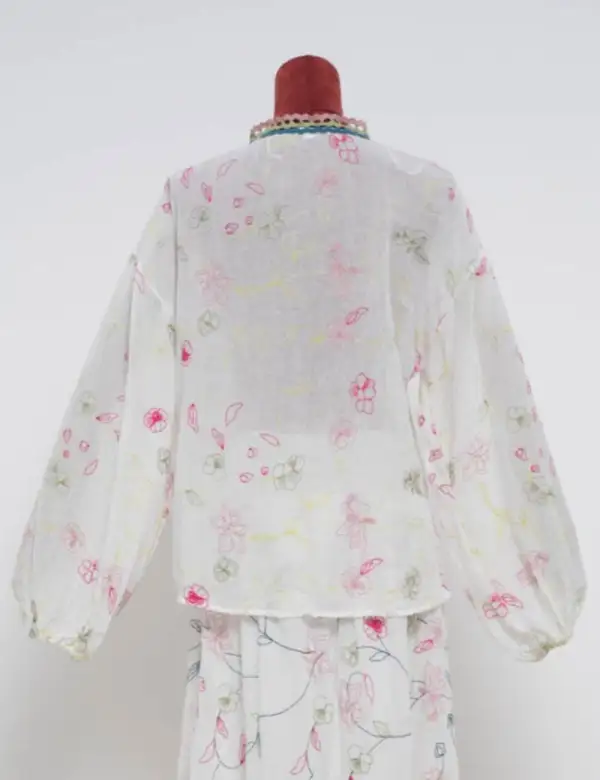 Colorful Embroidery Balloon Sleeves Blouse