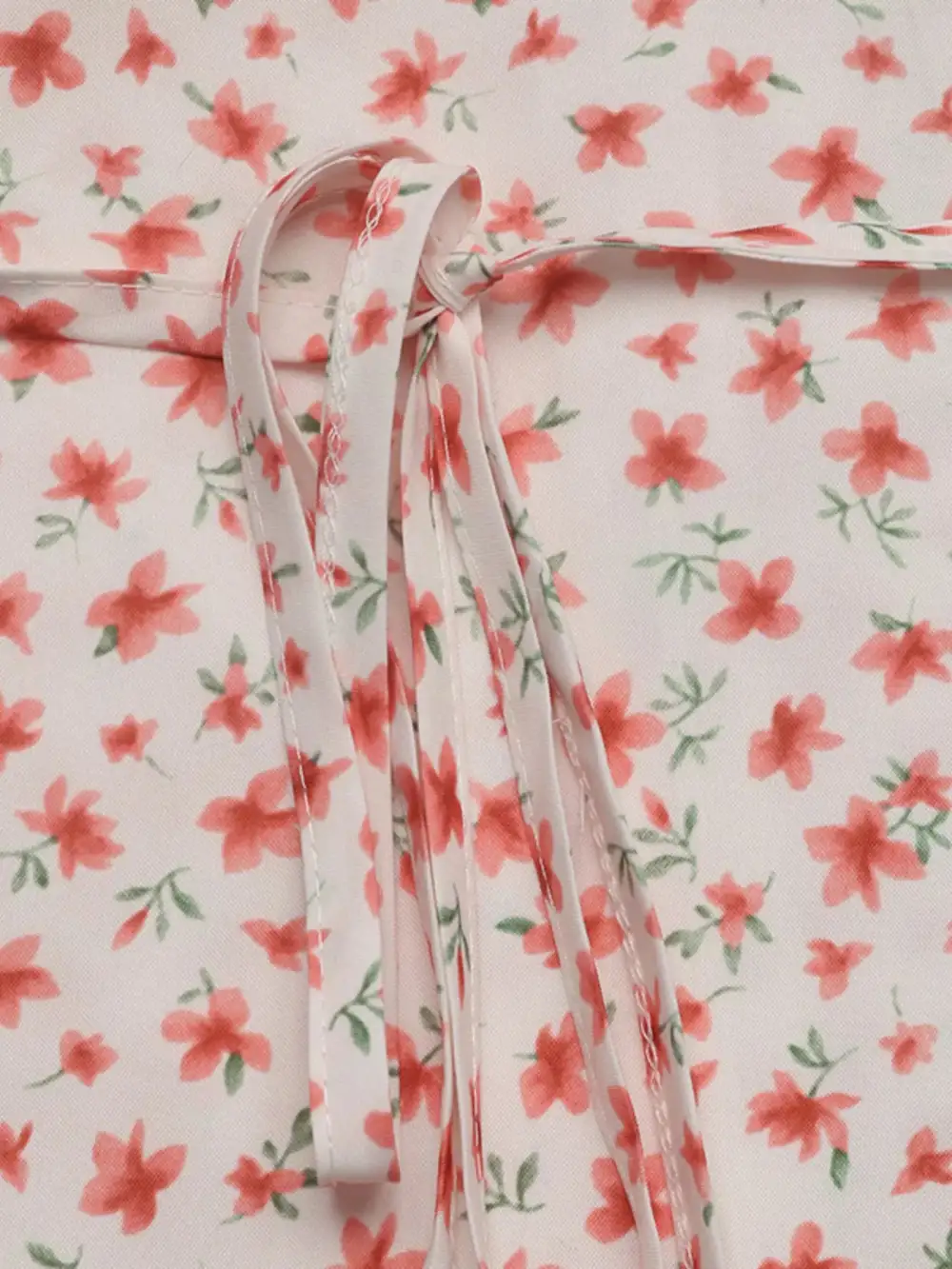 Polished Detail Floral Printed V Neck Mini Dress
