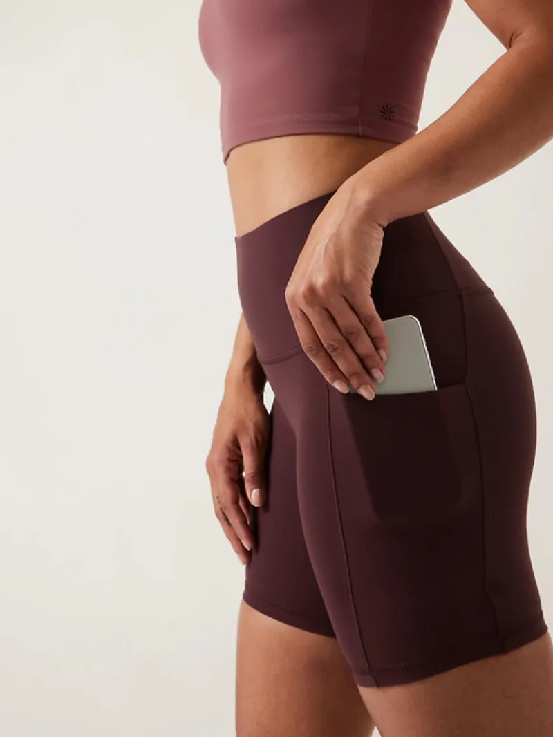 Burgundy Pocketed Athletic Shorts For Functional Casual Style