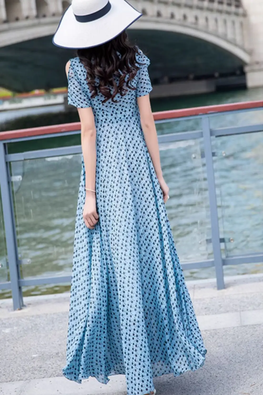 Refined Polka Dot Chiffon Short Sleeve Maxi Dress