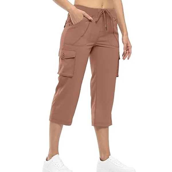 Women's lightweight work capri pants