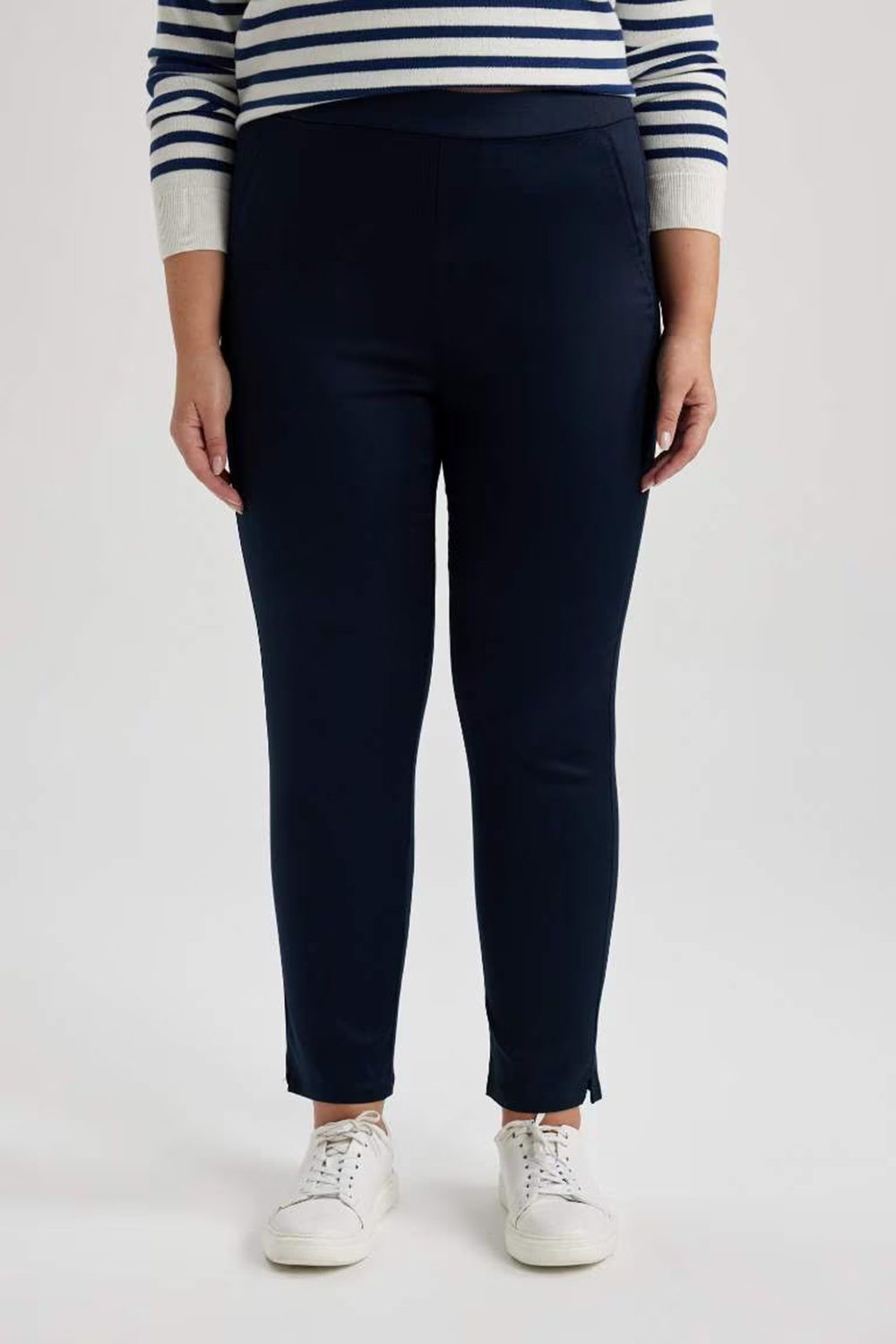 Elastic-Waist Solid Training Pants