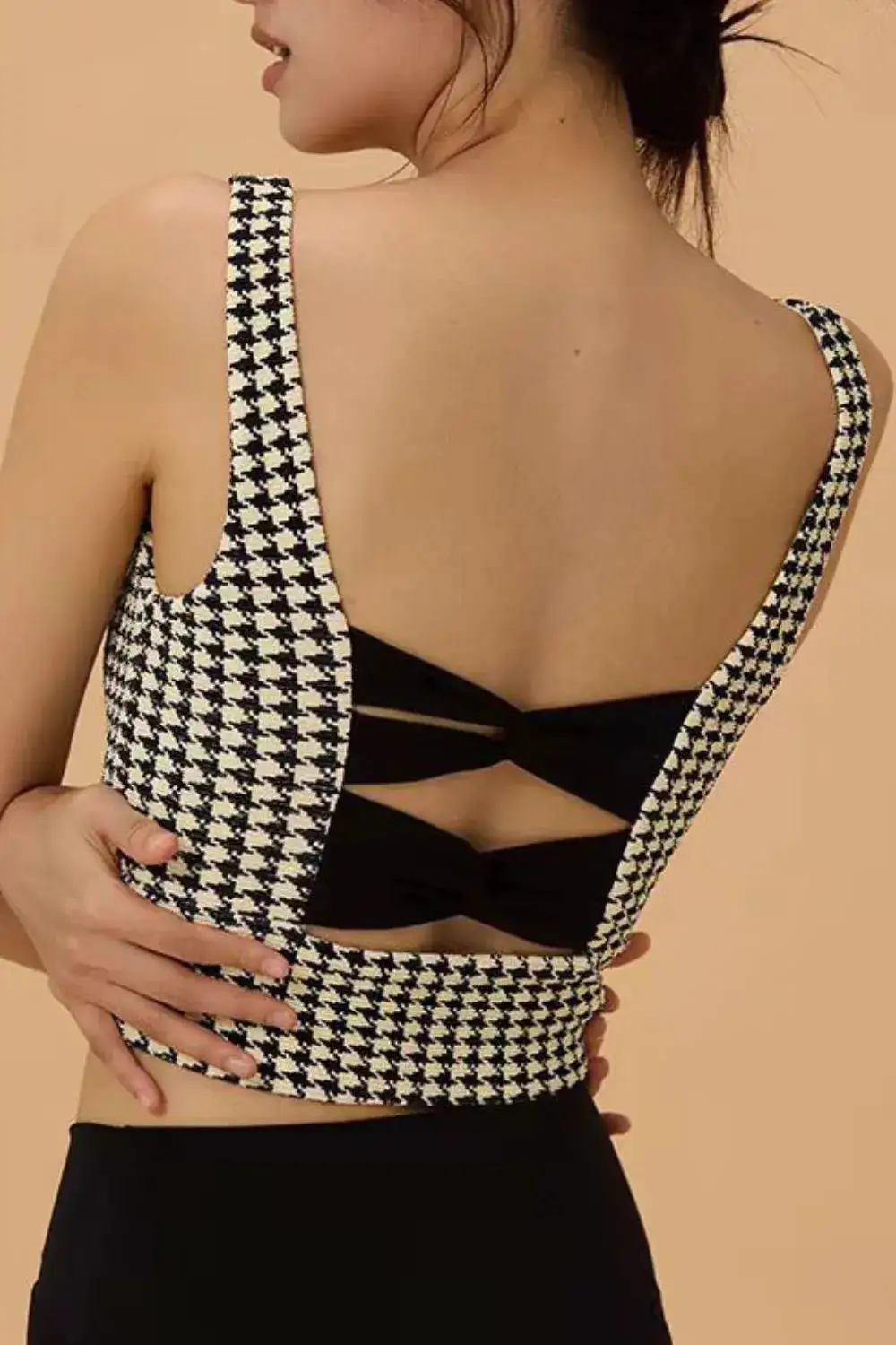Cross-Back Crisscross-Back Padded Underwire Sports Bra