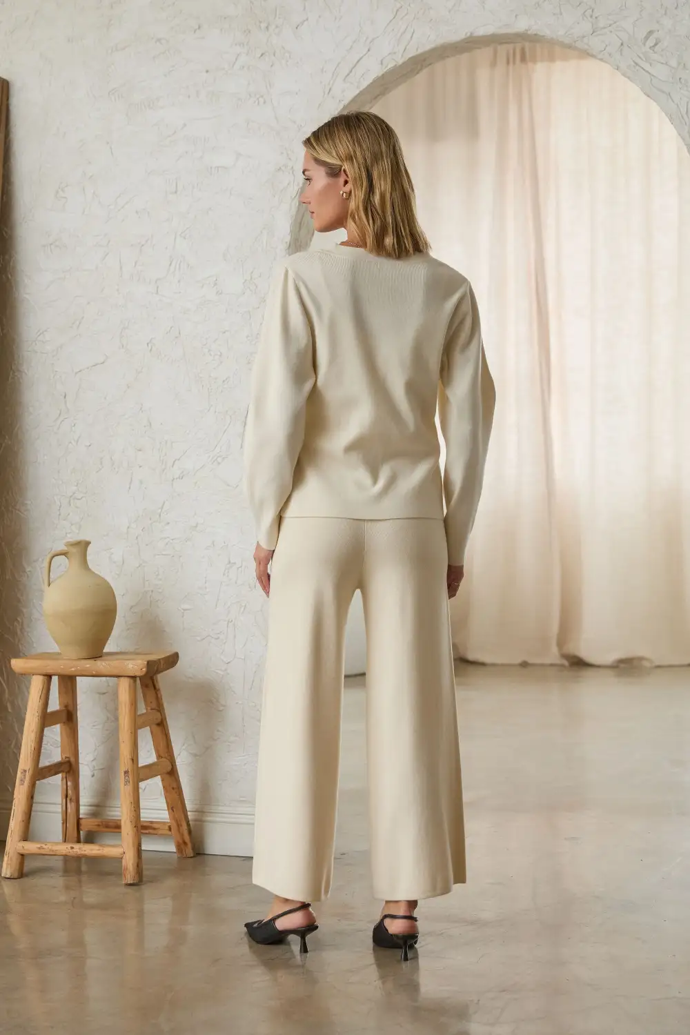 Relaxed Sculpted Knit Cardigan