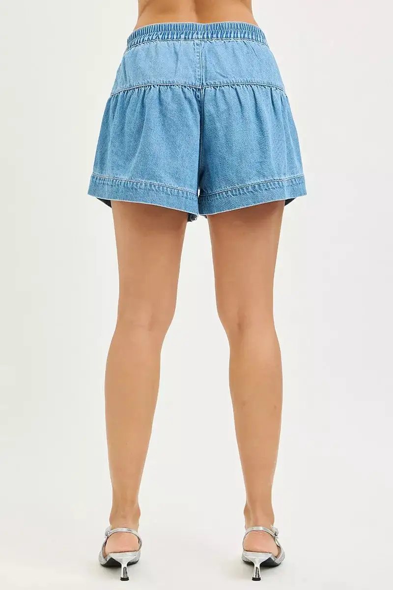 Elastic Band Slouchy Shorts with Shirred Detail