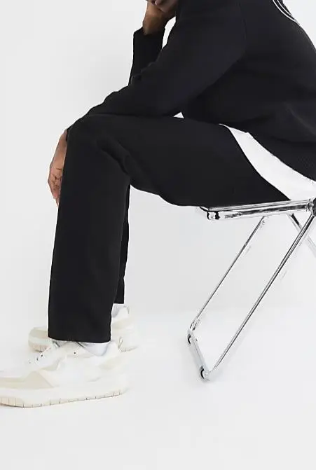 Black Casual Slim Fit Denim Trousers For Men