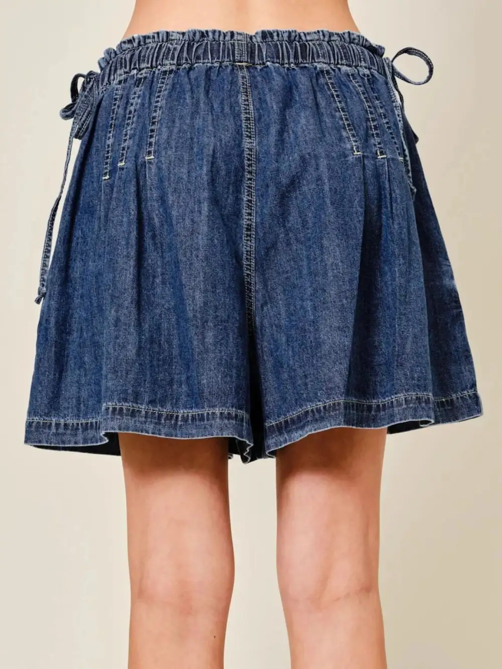 Pleated Elastic Waist Denim Shorts