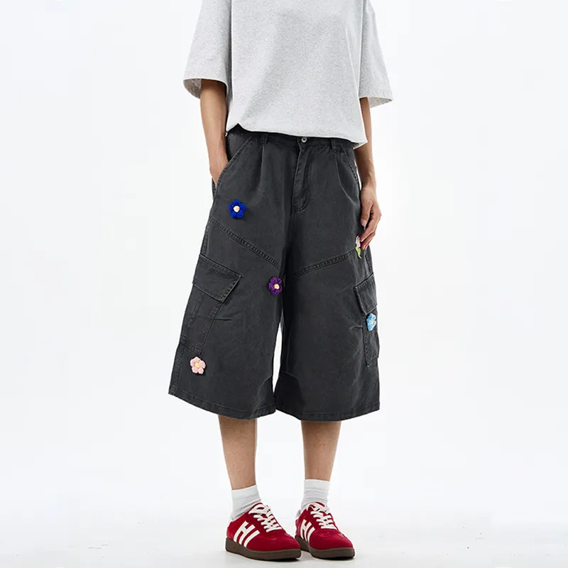 Embroidered Floral Multi Pocket Cargo Shorts