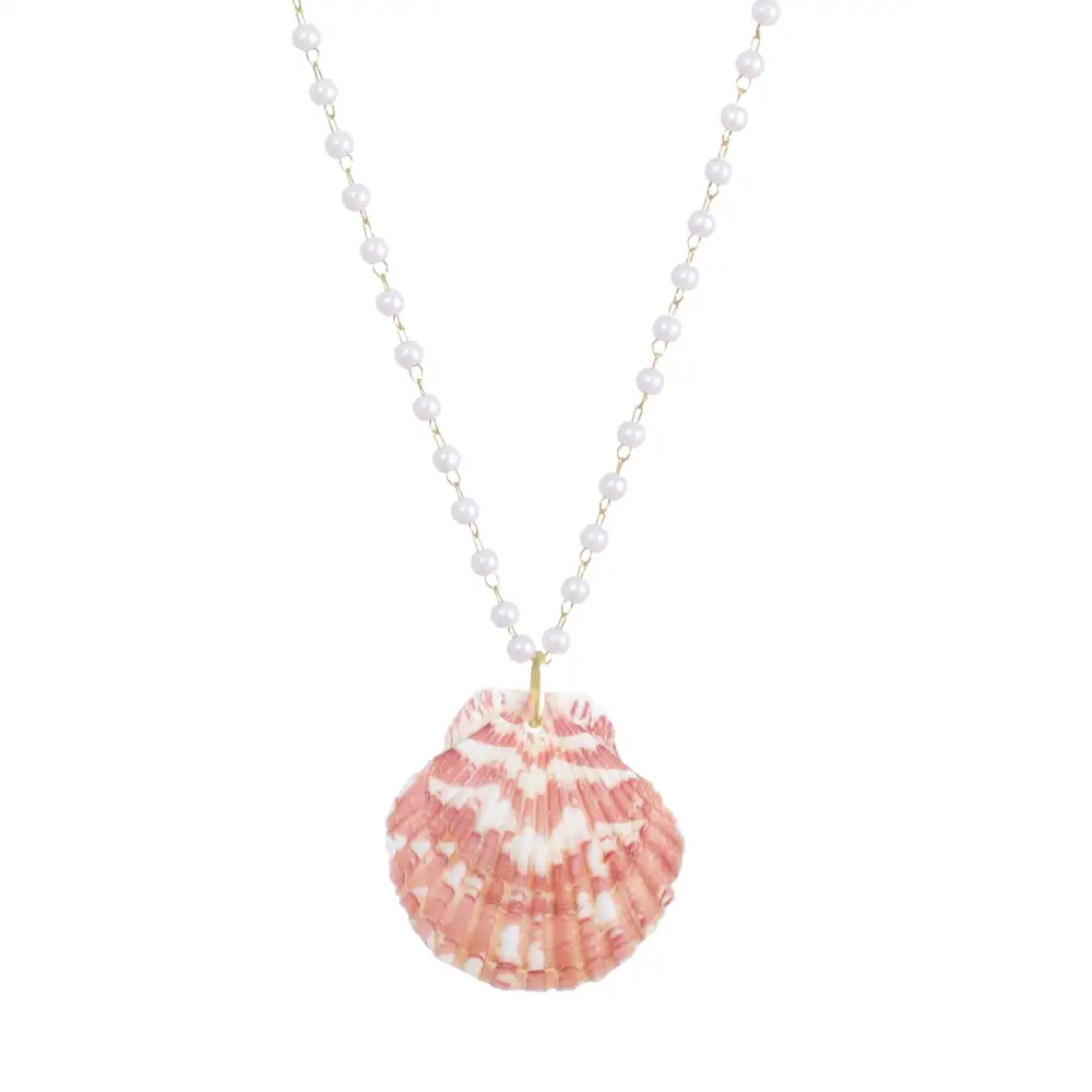 Modern Refined Pearl Necklace
