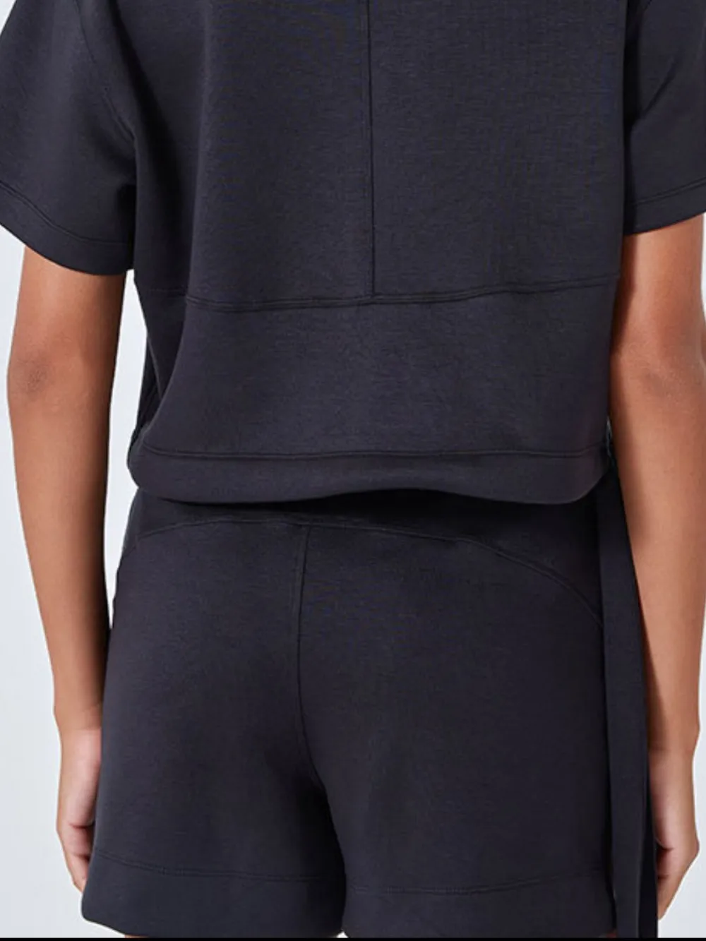 Drawstring Clean Pocket Shorts