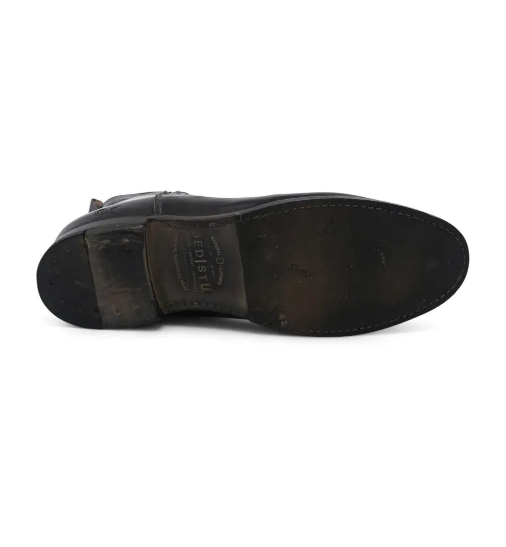 Streamlined Pull-Tab Everyday Boots