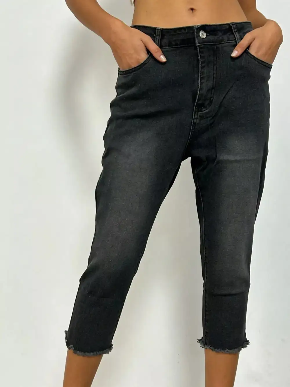 Easy Raw Hem Denim Jeans