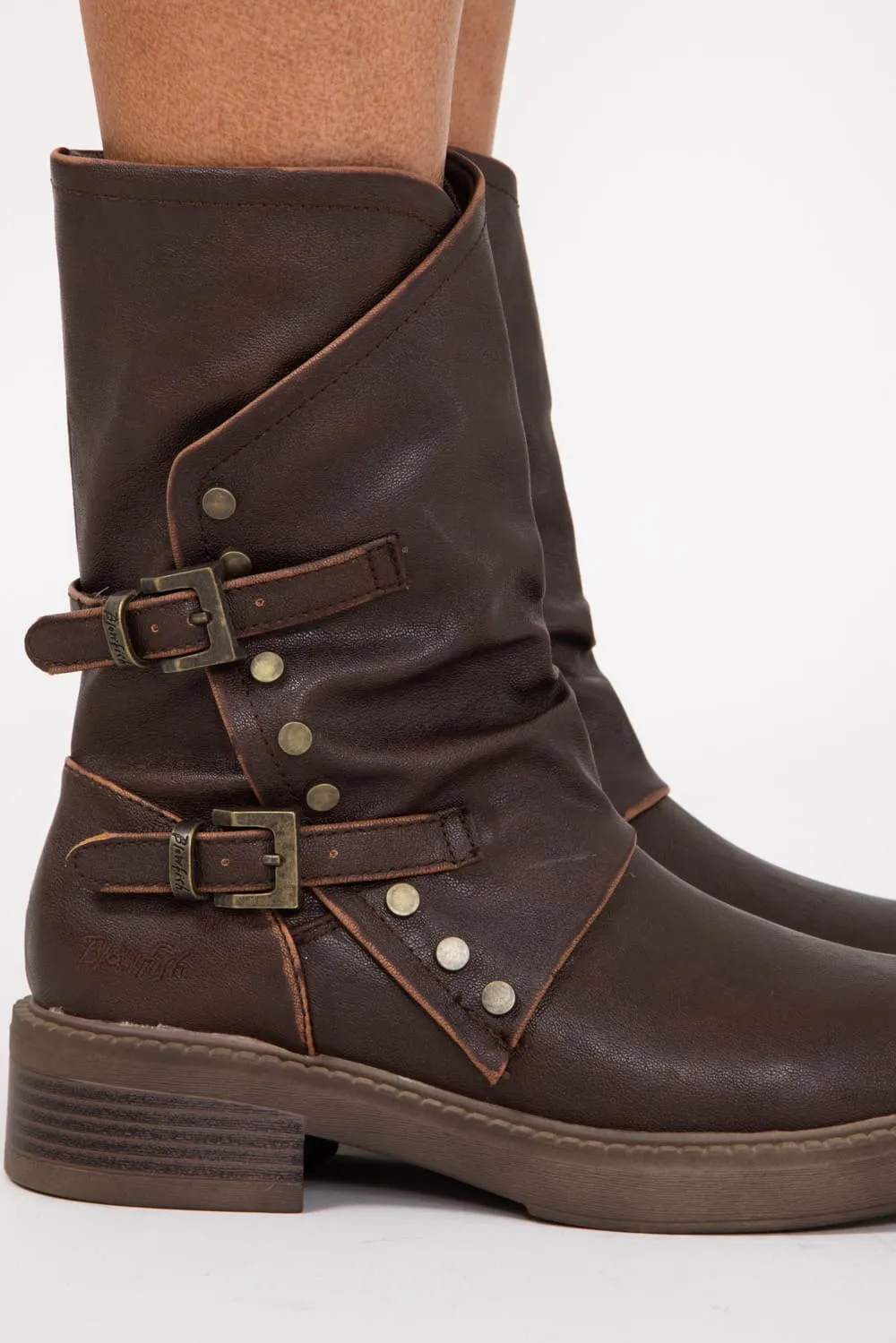 Western Buckle Detail Faux Leather Zip Entry Bootie