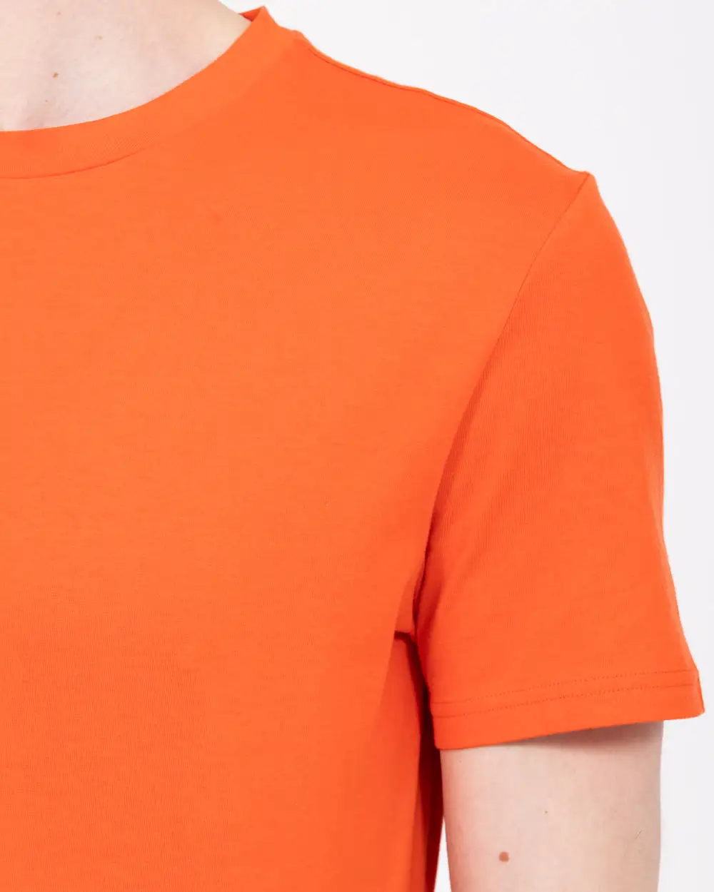 Modern Contemporary Classic Crew Neck Short Sleeve T Shirt