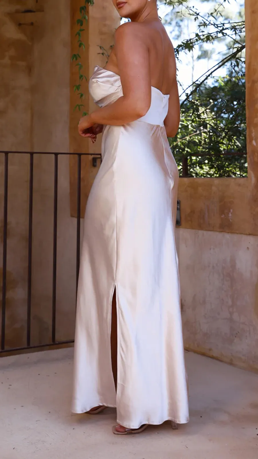 Strapless Design Dress