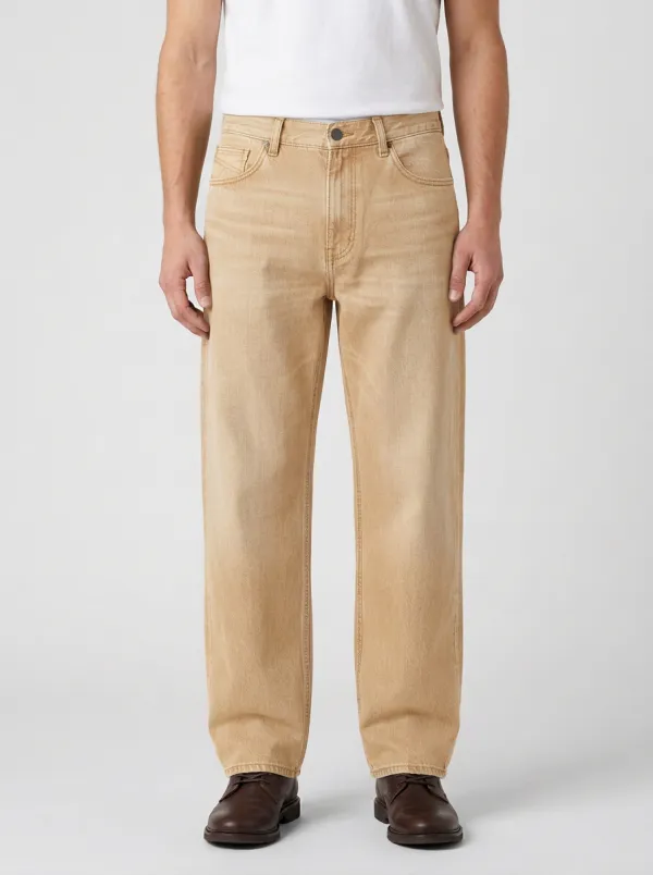 Straight Leg Relaxed Jeans