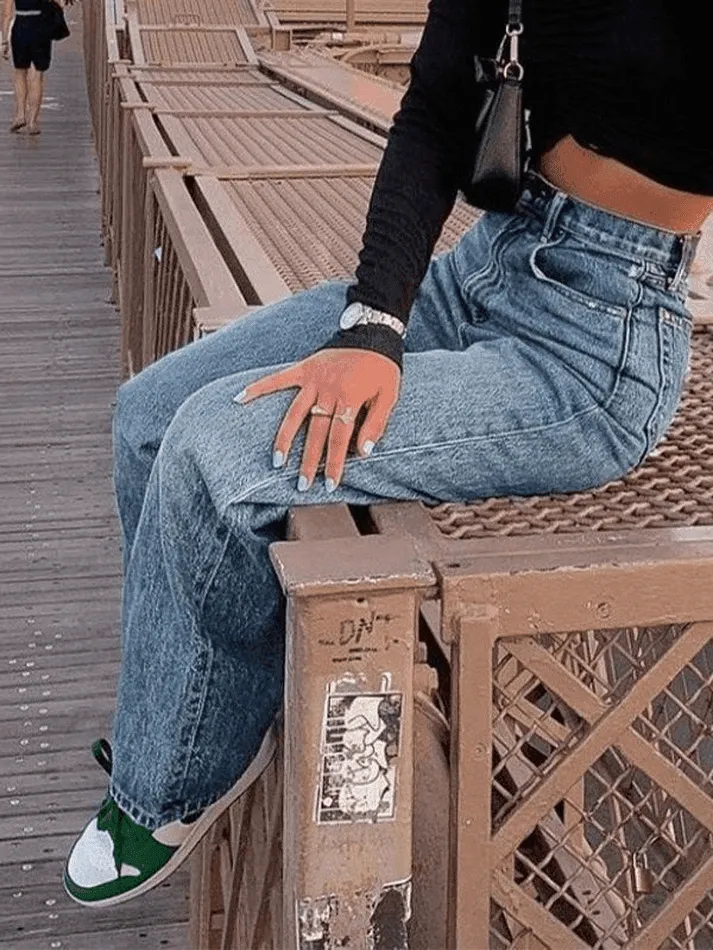 High Rise Washed Boyfriend Jeans