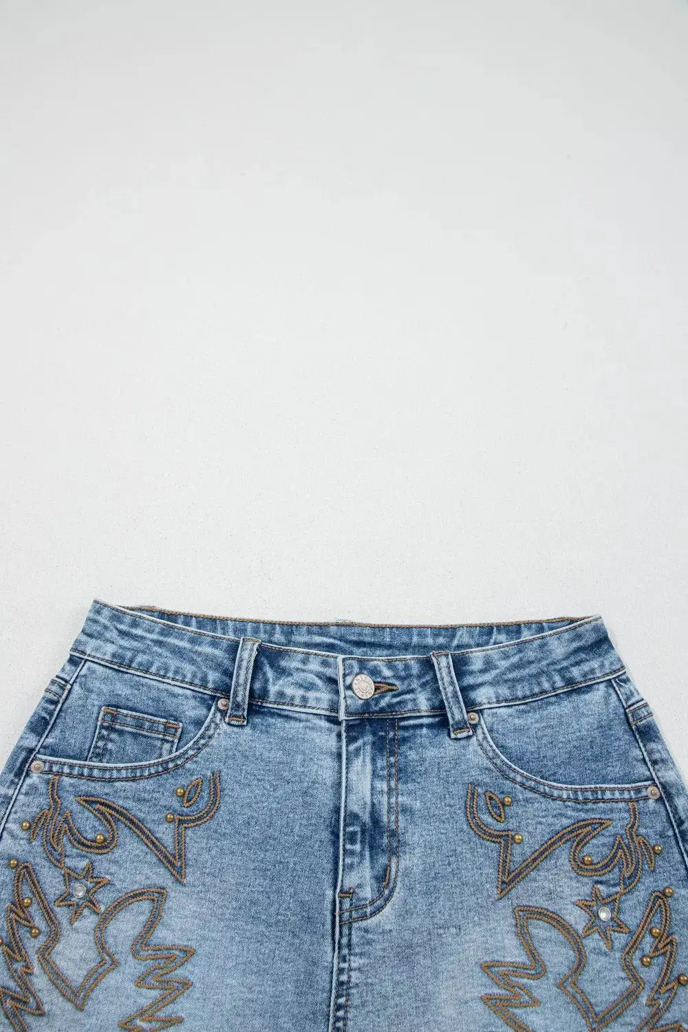 Western Embroidery Stud Denim Shorts