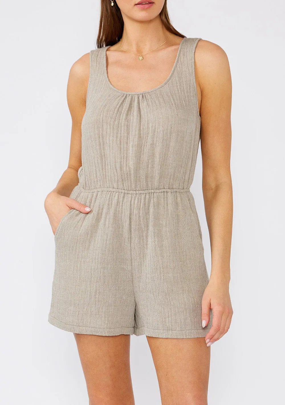 Scoop Neck Sleevless Romper