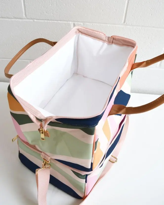 Blossom Carry Cooler Bag For Outings