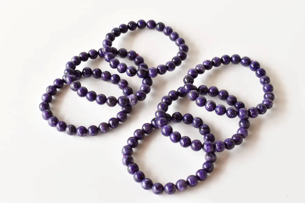 Minimal Charm Bracelet Detail Purple