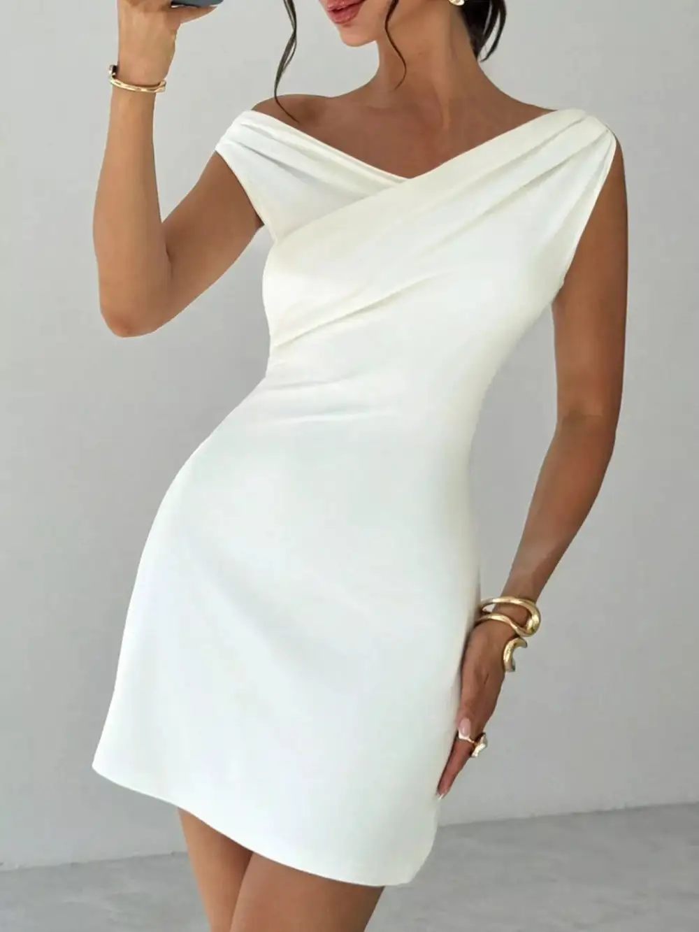 Structured Shape Elegant Mini Dress