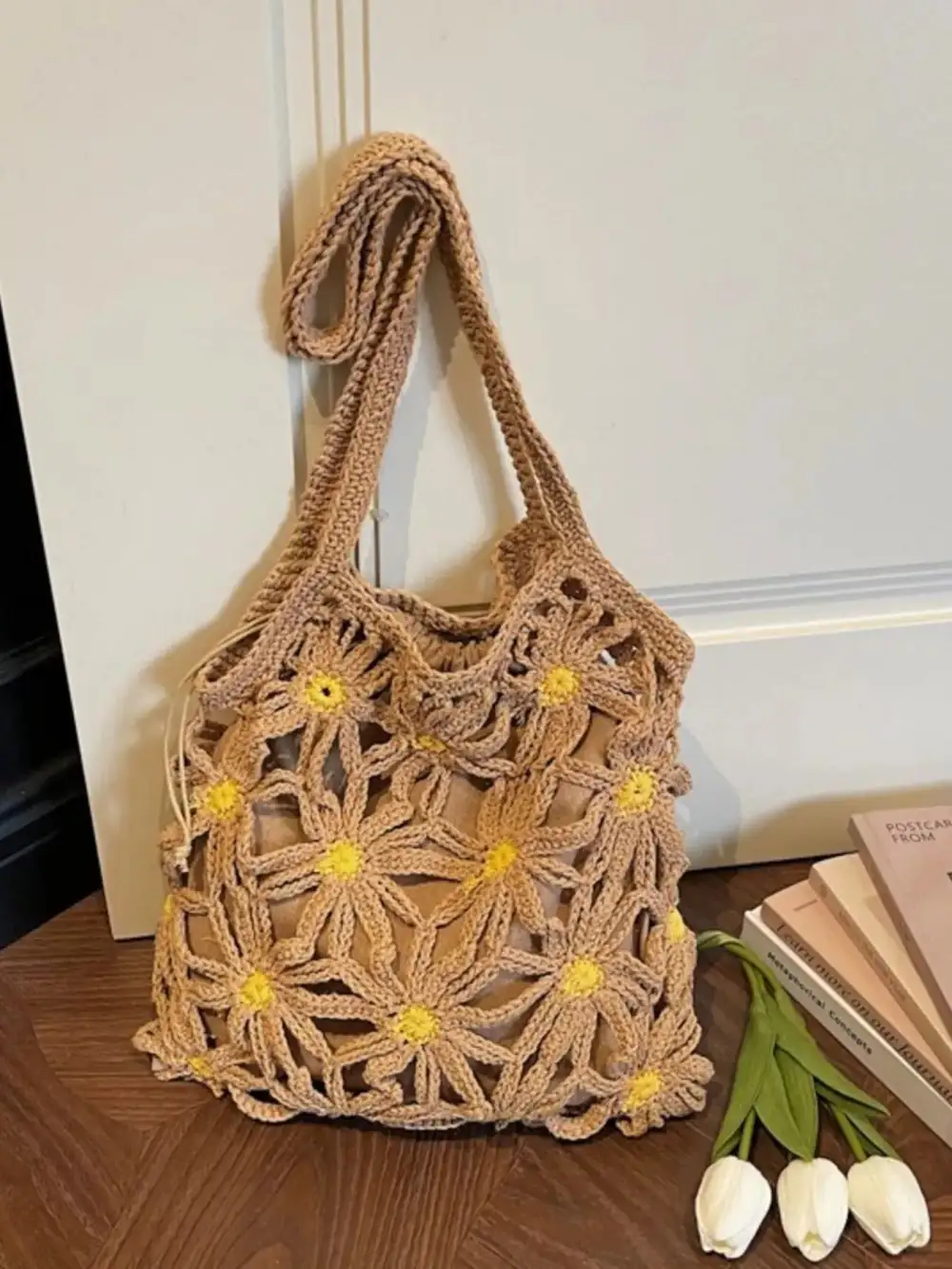 Crochet Daisy Shoulder Bag