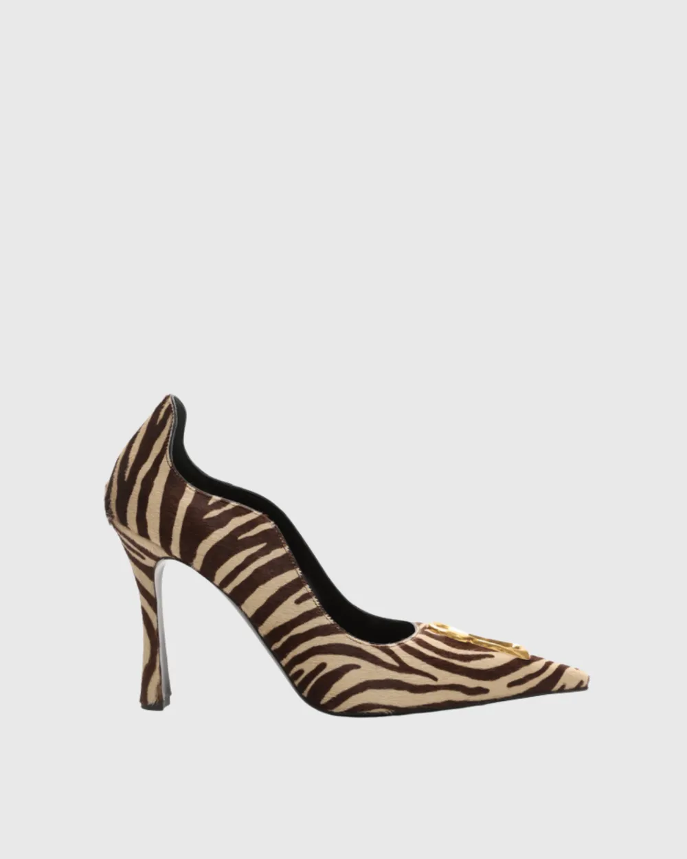 Metal Keyhole Pumps in Leopard
