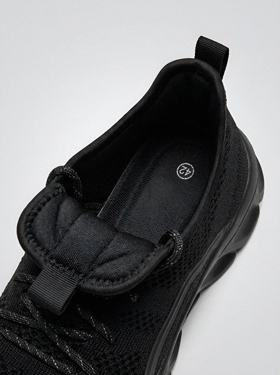 Men's Breathable Minimalist Mesh Athletic Sneakers