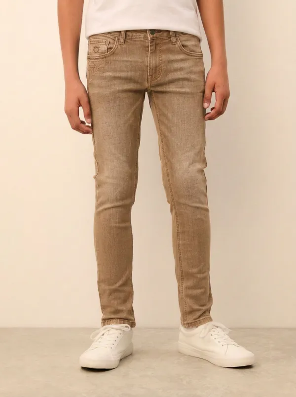 Men's Modern Everyday Embroidered Detail Stretch Denim Jeans