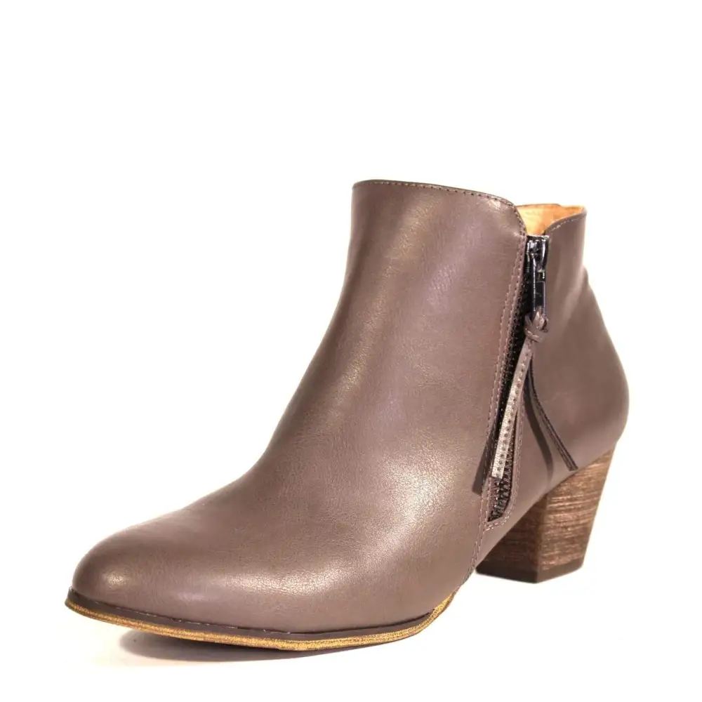 Faux Leather Side Zip Western Ankle Boots