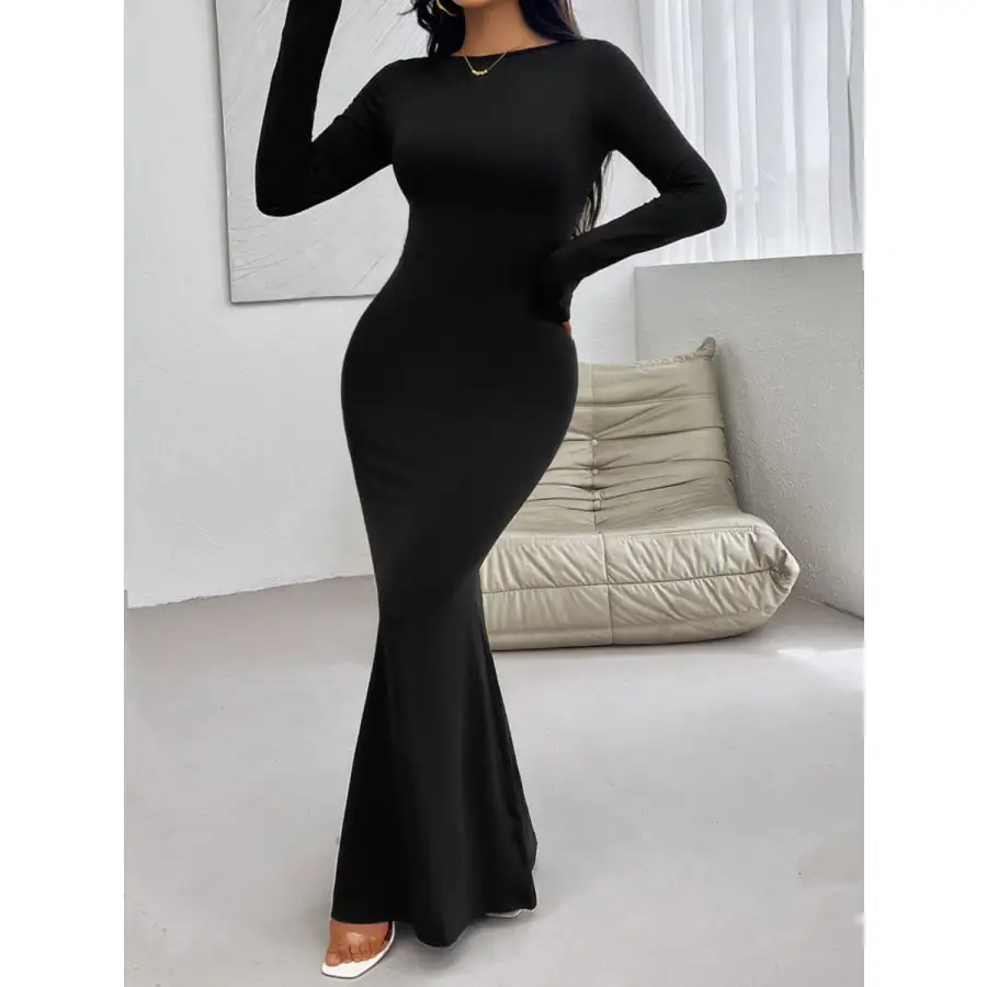 Devine Backless Round Neck Long Sleeve Maxi Dress